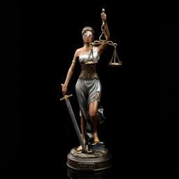 Статуэтка Греческая богиня Фемида со змеей, ПС, Патина Вернисаж, 28см